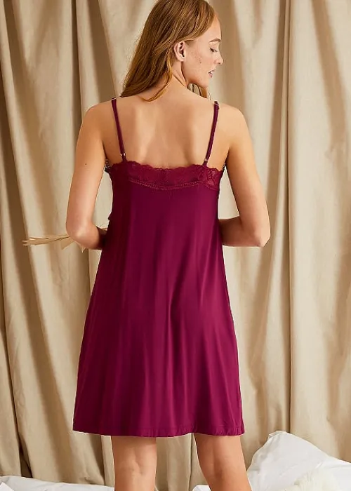 Clearance Pretty You London Bamboo Lace Chemise Bordeaux